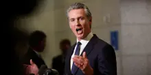 Newsom chiede a Fox News danni per 787 milioni di dollari