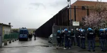 Perquisizioni nel carcere di Prato, indagati agenti e detenuti