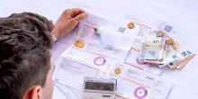 Bolletta luce, scade il termine per il passaggio dei vulnerabili alle tutele graduali: ecco cosa succede oggi