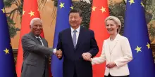 Von der Leyen: «Cresce lo squilibrio commerciale con la Cina». Dazi, accordo con Usa deve essere «soddisfacente»