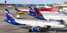 Hacker filo-ucraini prendono di mira la compagnia russa Aeroflot, decine di voli cancellati
