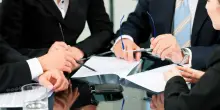Contratti, clausole di ultrattività e adeguamenti evitano il vuoto in caso di ritardi