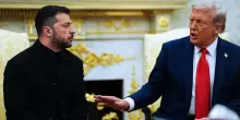 Trump rassicura Zelensky: «Avrete una solida difesa». Verso un incontro a tre con Putin