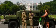 Ucraina, Zelensky e i leader europei a Washington. Trump: «Rinunci a Crimea e Nato». Droni su Kharkiv, 3 morto