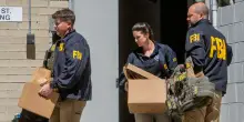 Blitz Fbi contro Bolton e collegi rivisti, Trump all’attacco verso il voto di mid-term