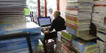 Caro-libri scolastici, ecco tutte le mosse per risparmiare