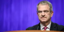 Nestlé, scossone al vertice: il ceo licenziato per la relazione con una dipendente