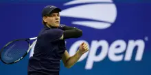 Sinner vola in semifinale agli Us Open, battuto Musetti in tre set