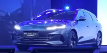 Byd, al salone di Monaco debutto della prima wagon super ibrida: Seal 6 Dm-i touring