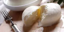 Mozzarella, ricotta di bufala e San Daniele: tre dop alleate per farsi spazio in Europa