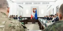 Polonia: «Droni russi nel nostro spazio aereo, atto di aggressione». Nato riunita. Raid su tutta l’Ucraina