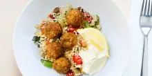 40 anni di polpette Ikea, se ne vendono 1,4 miliardi l’anno. E ora debutta il falafel