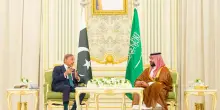 Pakistan e Arabia Saudita firmano accordo di difesa reciproca