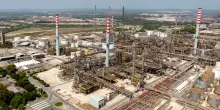 Allarme nell’ex Ilva di Taranto, droni misteriosi sorvolano fabbrica