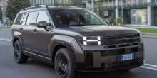 Nuovo powertrain ibrido per il MY26 della Hyundai Santa Fe HEV