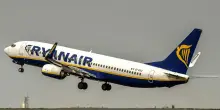 Ryanair, dal 12 novembre rischio supplemento di 55 euro per chi non avrà carta d’imbarco digitale