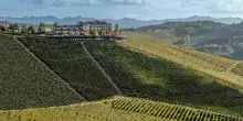 Vocazione di terra e colori di Langhe  nelle belle stanze de il Boscareto