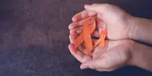 Sclerosi multipla, mele Aism nelle piazze per finanziare la ricerca scientifica