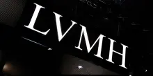 Lvmh vola a Parigi e sostiene il comparto del lusso