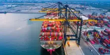 Istat, ad agosto export -2,7%, import -3,7% sul mese. Forte calo dell’export verso Usa