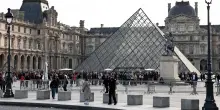Furto al Louvre, fermati due sospetti
