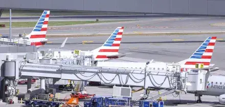 Carenza di personale per lo shutdown, stop ai voli all’aeroporto Jfk di New York