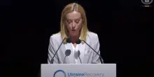 Meloni alla Conferenza per l'Ucraina: "Abbiamo assunto impegni per oltre 10 miliardi di euro"