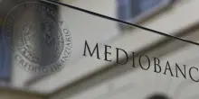 Mediobanca, dall’affluenza agli indecisi fino alle scelte di Mps. Ecco chi può decidere l’assemblea del 21