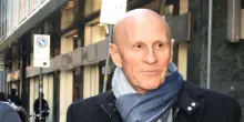 Benetton riduce il rosso sotto 100 milioni nel 2024. Ricavi per 917 milioni di euro. L’e-commerce ancora non decolla