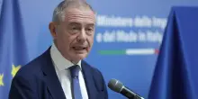 Moda, il ministro Adolfo Urso a MF: niente veto sul futuro di Armani ma l’auspicio è che la maison resti italiana