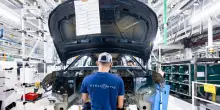 Stellantis, grave guasto ferma la produzione a Sochaux: mille auto al giorno in meno