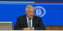 Tassa sui buyback, il vicepremier Antonio Tajani difende le banche: no a nuove imposte nella manovra