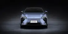Lexus ES, l’ottava generazione del lusso