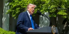 Usa, Trump taglia il prezzo di farmaci e medicine: costeranno fino all’80% in meno
