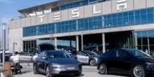 Tesla, consegne in calo nel secondo trimestre: -13,5%. Elon Musk alla prova dei conti il 23 luglio