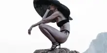Top model on the road: 20 regioni e 48 scatti per un diario d’autore che racconta l’Italia, tra bellezza, meraviglia, e autenticità