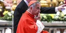 Becciu rinuncia al Conclave: dallo scandalo dei fondi del Vaticano alla condanna di cosa è accusato il cardinale