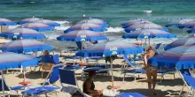 Caro-vacanze, i 5 consigli per risparmiare e sfuggire ai rincari dell’estate