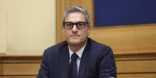 Dal reato di deepfake al miliardo da investire in startup: la legge italiana sull’AI spiegata dal sottosegretario Barachini