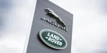 Jaguar Land Rover, un cyber attacco blocca produzione e vendite. Ma la società esclude il furto di dati