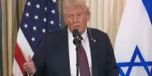 Trump annuncia la pace tra Israele e Hamas: firmata la prima fase del piano, ostaggi liberi il 13 ottobre