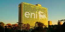 Eni sigla in Algeria un accordo con Sonatrach da 1,35 miliardi di dollari per sviluppare il giacimento di Zemoul El Kbar