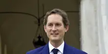 Eredità Agnelli, John Elkann versa 175 milioni al Fisco per chiudere l'inchiesta per evasione. Punterebbe alla messa in prova