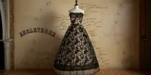 Dior e Azzedine Alaïa, una doppia mostra a Parigi celebra l’incontro tra maestri della couture