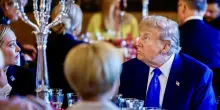 Trump: accordo sui dazi con il Vietnam. Sale il titolo Nike