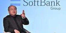 SoftBank, la scommessa da 40 miliardi su ChatGpt ripaga: nel primo semestre gli utili stracciano il consenso a 2,9 miliardi