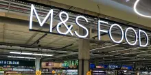M&S, l’attacco informatico cancella quasi un terzo dei profitti annuali. Ma per Rbc Capital Markets il titolo può recuperare