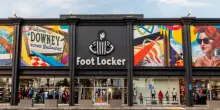 Foot locker scivola nel primo trimestre con perdite per 363 milioni e ricavi in calo del 4,6%. Attesa la fusione con Dick’s