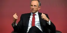 Ferrari batte le attese nel primo trimestre: +17% l’utile netto. Stime 2025 confermate nonostante i dazi