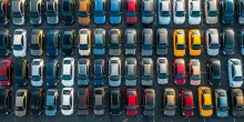 Auto, il mercato italiano sale del 2,7% in aprile. Stellantis in lieve ripresa. Boom di Byd: cresce con elettriche e ibride
